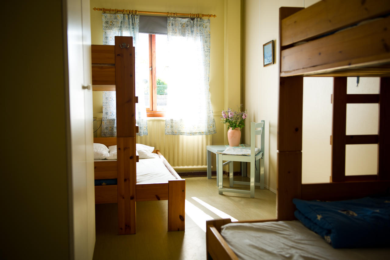 Hovenasets Vandrarhem Habitación foto